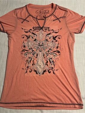 Sinful Coral Short-Sleeve Tee with Ornate Cross Graphic